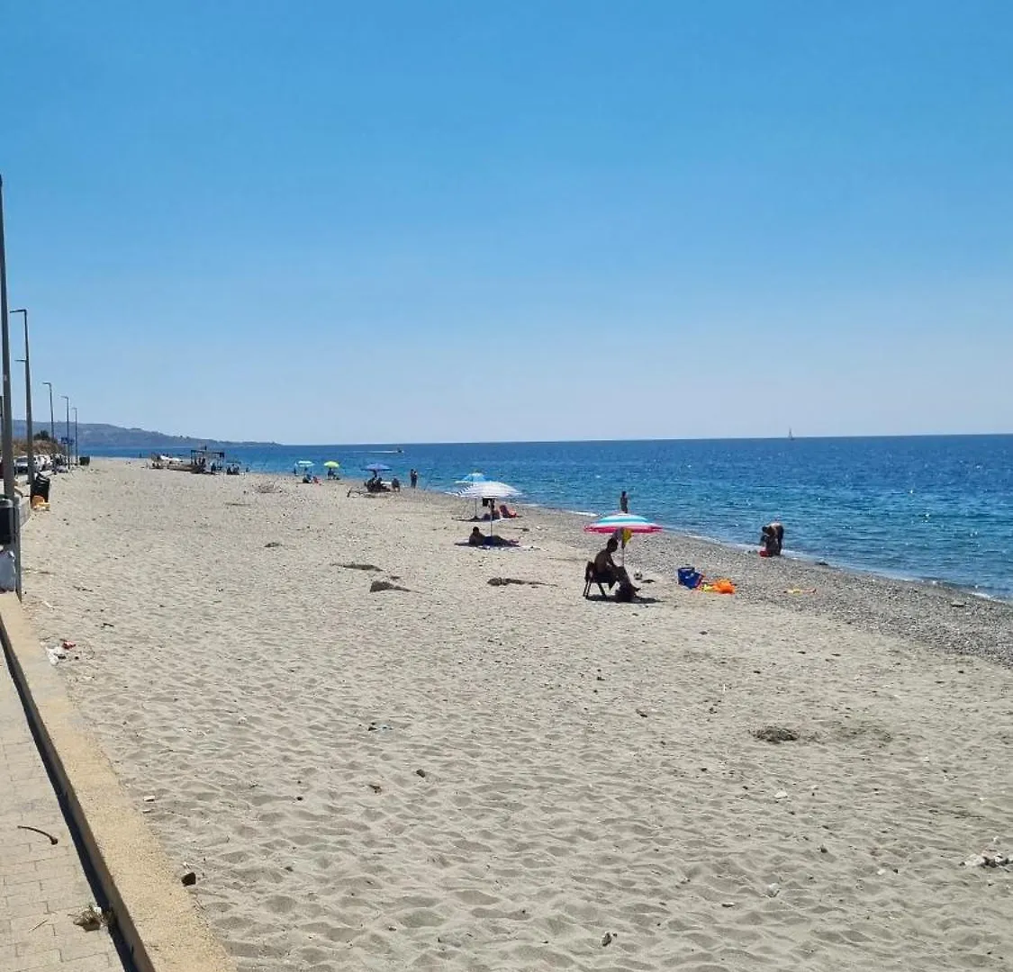 Appartamento La Casa Sul Viale Reggio Calabria 0*,